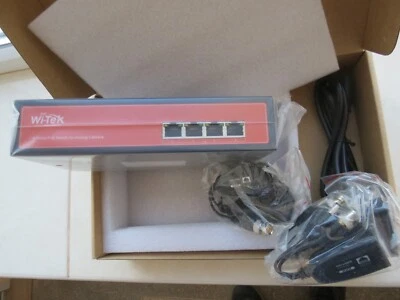 wi-tek WI-POC104 4 Ports PoE Switch for Analog Camera + 4 BNC RJ45 port - Image 1 of 4