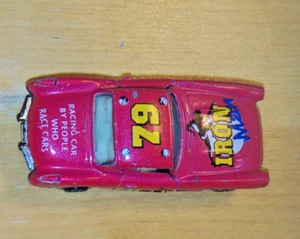 Coche diecast Yatming Iron Man Chevrolet Corvette 1/64 #1079 - Imagen 1 de 6