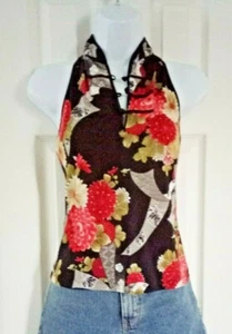 Lindo Top Halter Asiático Rojo y Negro Floral Talla Pequeña - Imagen 1 de 2