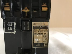 RELÉ DE CONTROL DE CA SQUARE D 8501 G0-33 (ENVÍO GRATUITO) - Imagen 1 de 5