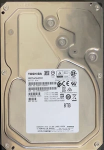 Toshiba MG05ACA800E 8 To SATA III 6 Go/s 256 Mo 3,5 7200 tr/min HDEPT10GEA51 ENTERPRISE - Photo 1/2