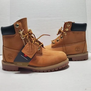 Timberland Boots Size 4.5 Boys New Condition - Picture 1 of 9