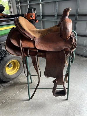 古着马鞍 — 第 1/4 张图片