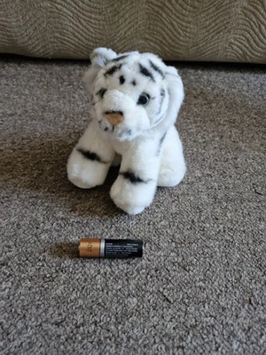 ZSL London Zoo White Tiger 🐅 Plush Cuddly Toy - Image 1 of 4