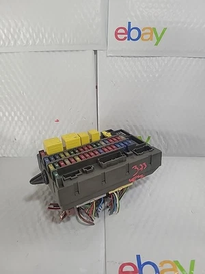 1999-2002 Land Rover Discovery 2 Interior Fuse Box Panel YQE103320 4.0 OEM - Image 1 of 4