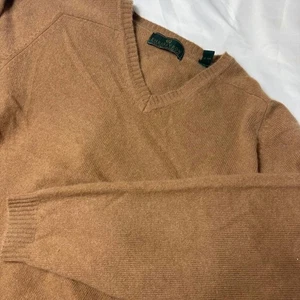 Embassy Row 100% Two Ply Cashmere Brown V Neck Sweater Large - Picture 1 of 8