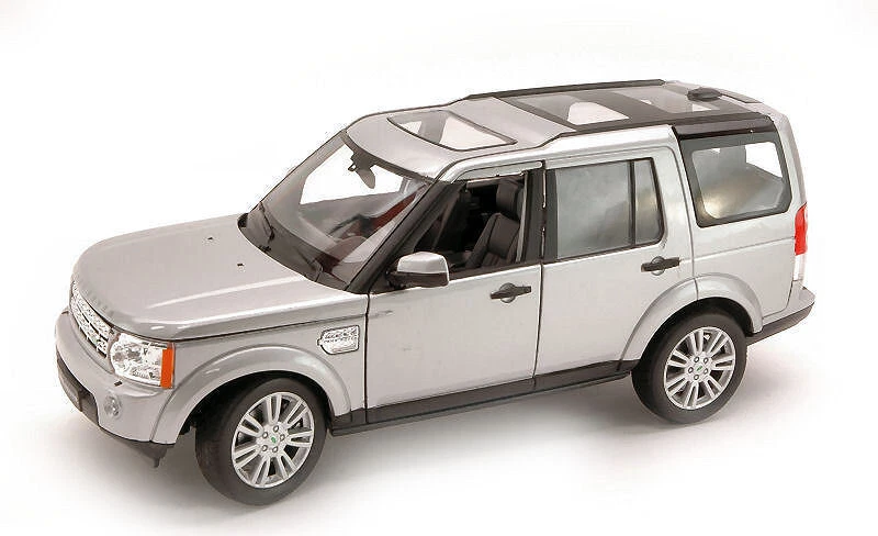 Welly LAND ROVER DISCOVERY 4 2010 SILVER 1:24 - Immagine 1 di 1