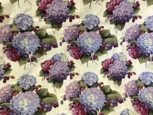 Michael Miller Hydrangeas & Raspberry fabric 2 yards cotton quilt - Picture 1 of 5