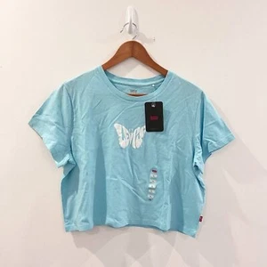 Nueva con etiquetas Camiseta Levi's Jordie Recortada Gráfica Talla Mediana Para Mujer Azul Mariposa - Imagen 1 de 3
