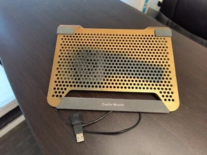 Cooler Master Laptop USB Cooling Fan Pad / Stand - Picture 1 of 3