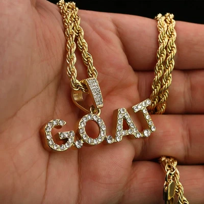 Lujoso Colgante “G.O.A.T” Tono Oro Helado 14k + Collar Cadena Cuerda 24" Foto 1 de 4
