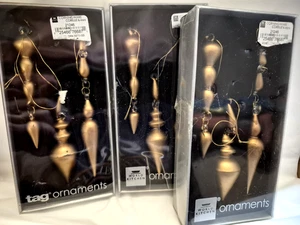 Adornos de Navidad con remate colgante de vidrio pintado dorado Corning Ware paquetes de 3 - Imagen 1 de 7