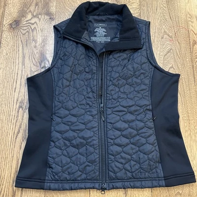 LL Bean Women's Quilted Vest in Black Pockets, Size M - Image 1 of 4
