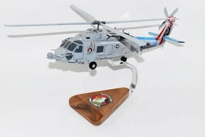 Modelo a escala caoba MH-60R, HSM-51 Warlords (2013) - Imagen 1 de 7