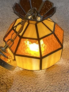 Vtg Stained Slag Glass Swag Lamp Light Tiffany-Style Amber White Beige 9” - Picture 1 of 17