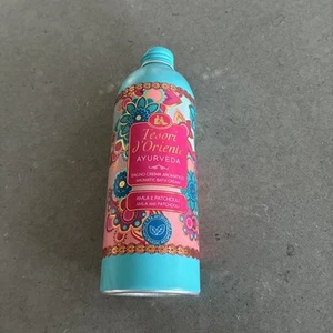 Tesori D'Oriente Ayurveda Amla & Patchouli BATH CREAM 500ml | New READ - Picture 1 of 6