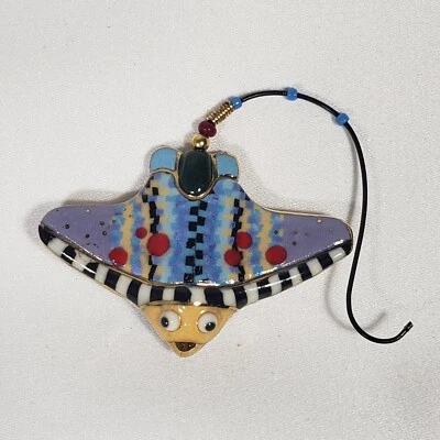 Broche raya porcelana cerámica 10 joyería vintage Cynthia Chuang Foto 1 de 4