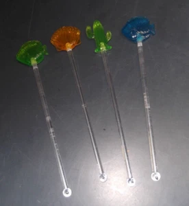 LOT 4 PLASTIC STIR STICKS DRINK STIRRERS FISH SEA SHELL CACTI 7.5" - Picture 1 of 2