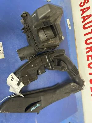 Purificador de aire SUBARU FORESTER 14 15 16 17 18 Foto 1 de 4