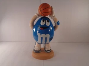 M&M's Limited Edition Sport blau Basketballspieler Süßigkeitenspender EUC - Bild 1 von 4