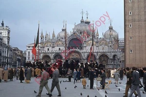 Original Slide 1950's People Easter Sunday 1956 St Marks SQ Scene Venice 223N - Picture 1 of 1