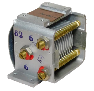 Capacitor variable 20pF - 180pF to military radio station the Warsaw Pact NOS - Foto 1 di 12