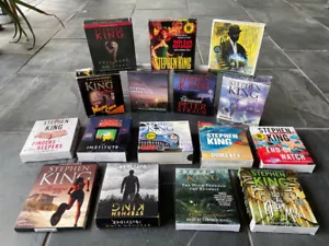 Big Lot 16 Stephen King Audiobook CDs VG Wolves Dreamcatcher Talisman Green Mile - Picture 1 of 14