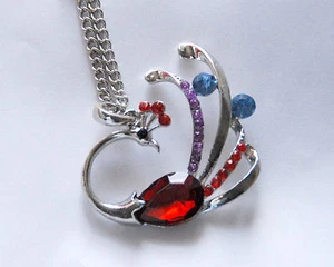 Collar Colgante Fénix/Pavo Plateado con Cristales Multicolores/Nuevo - Imagen 1 de 1