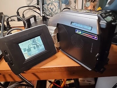 Panasonic Palmcorder PV-L452 VHS-C Camcorder Video Camera - PLEASE READ DESC. - Image 1 of 4