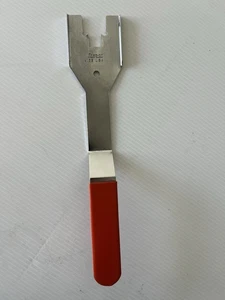 Snap On Door / Window Handle Clip Remover A159 - Pre Owned - Picture 1 of 4