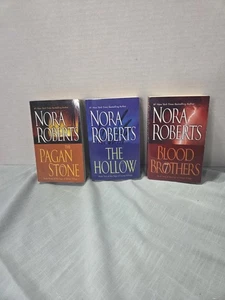 Nora Roberts The Sign Of Seven Trilogy Complete Series Set Books 1-3  PB - Bild 1 von 13