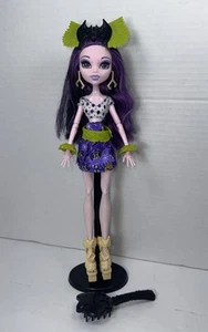 Monster High Muñeca Ghouls Escapada Muñeca Elissabat Tocado Soporte - Imagen 1 de 13