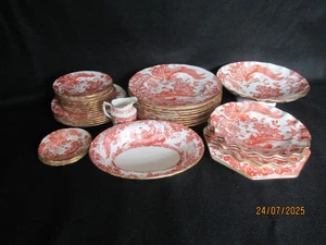Crown Derby Red Aves A74 Pattern tableware - 36 items sold individually - Picture 1 of 49