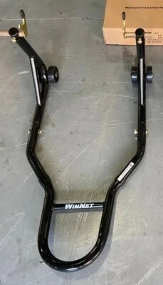 WINNET CAVALLETTO UNIVERSALE ALZA MOTO ALZARE SOLLEVARE RUOTA POSTERIORE FORCHETTE A V