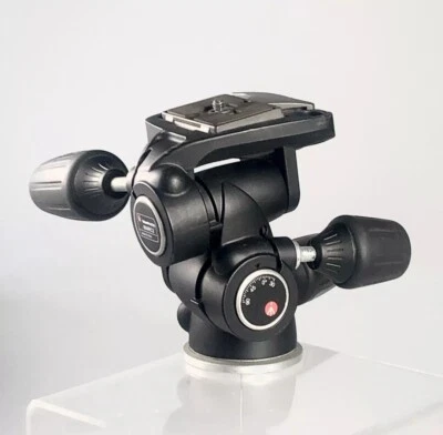 Manfrotto 804RC2 3-Wege Stativkopf mit Schnellwechselplatte - Bild 1 von 4