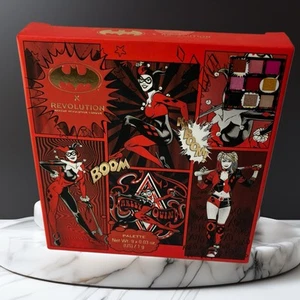 Revolution x Batman Harley Quinn Rebel Heart Assorted Eyeshadow Palette 1g New - Picture 1 of 4
