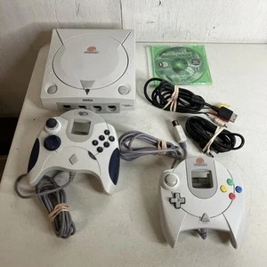 Sega Dreamcast Komplett Bundle Konsole 2 Controller 1 Spiel Sega Bass Fishing - Bild 1 von 10