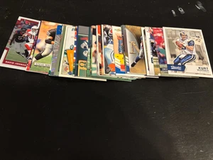 Lot of 44 Northern Iowa Panthers football cards  - Picture 1 of 2
