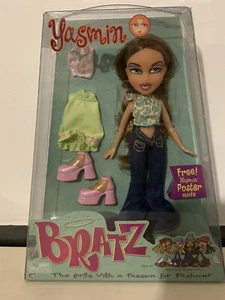 Vintage Bratz Flaunt It Yasmin 2002 Original RARE OUTFIT With Poster NEW - Picture 1 of 5
