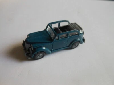 Opel Olympia 1938 Cabriolim. offen von Praline (Revell) blau in 1:87 - Bild 1 von 3