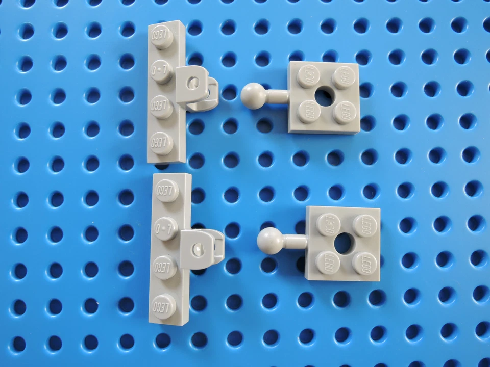 Lego 4 x Kupplung Deichsel 15456 + 98263 neu hellgrau Platte 1x4 2x2 = 2 Paar - Bild 1 von 1