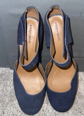 Easy Spirit Cindie Navy 9 Mary Jane 泵激光切割皮革舒适 — 第 1/4 张图片