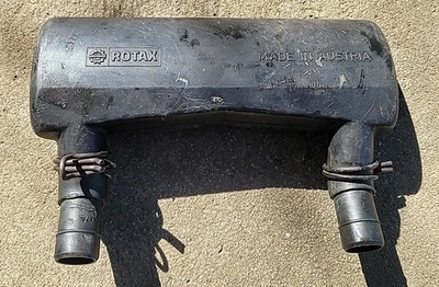 Ski-Doo MXZ 500 Carburetor Vapor Can 2001 SNOWMOBILE  - Imagem 1 de 4