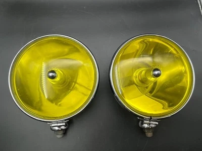 Original YELLOW Lucas  SLR700S Driving  Lamp Pair, Jaguar XK120, Mk V, Bentley - Image 1 of 4