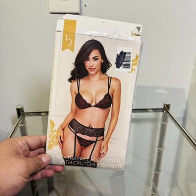 Baci 3 件套绑带花边吊袜带套装带无裆内裤 S/M 红色全新带标签 — 第 1/4 张图片