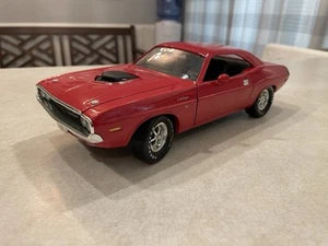 ERTL American Muscle 1:18 1970 Challenger R/T 426 Hemi Red, No Original Box - Picture 1 of 15