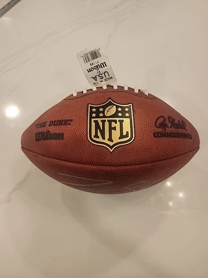 NFL Wilson The Duke Cuero Fútbol Firmado por Torrey Smith #82 Baltimore Ravens Foto 1 de 4