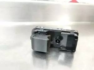 MAZDA 2 MK4 DJ 2018 DOOR WINDOW SWITCH D09H-66370 CX-3 - Picture 1 of 6