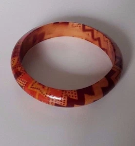 ACCESSOIRES & DAZ BRACELET EN BOIS PEINT VERNI DIAMÈTRE 7,0CM / LARGEUR 1.5CM A5 - Picture 1 of 8
