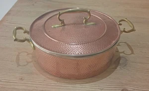 Coppered hammered finish 9 inch casserole dish pan bowl - Picture 1 of 4